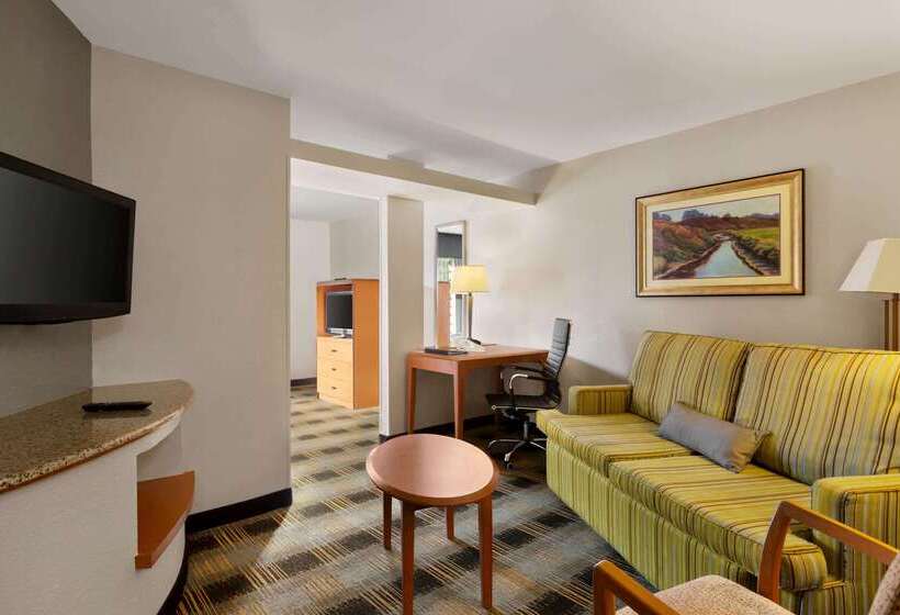 فندق Baymont By Wyndham Lithia Springs Atlanta