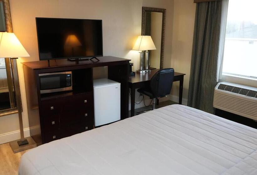 호텔 Copley Inn & Suites, Copley   Akron
