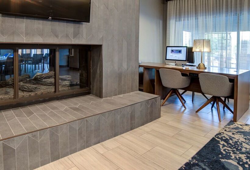 בית מלון כפרי Doubletree By Hilton Harrisonburg