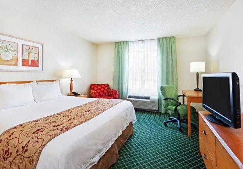 בית מלון כפרי Fairfield Inn & Suites Austinuniversity Area