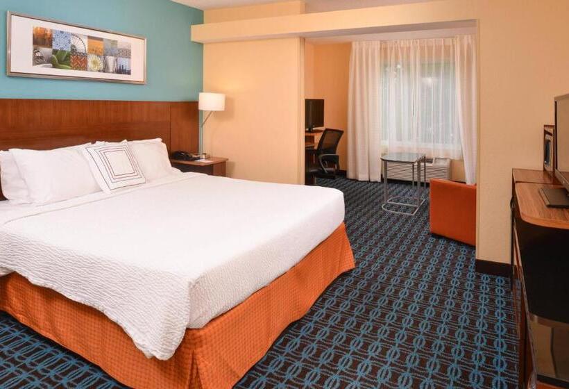 فندق Baymont By Wyndham St Charles