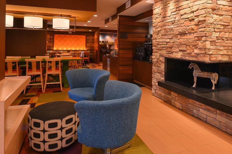 فندق Baymont By Wyndham St Charles