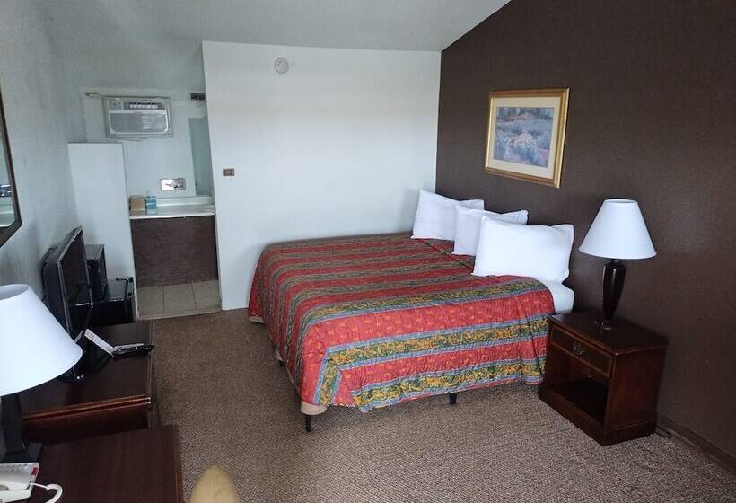 בית מלון כפרי First Interstate Inn