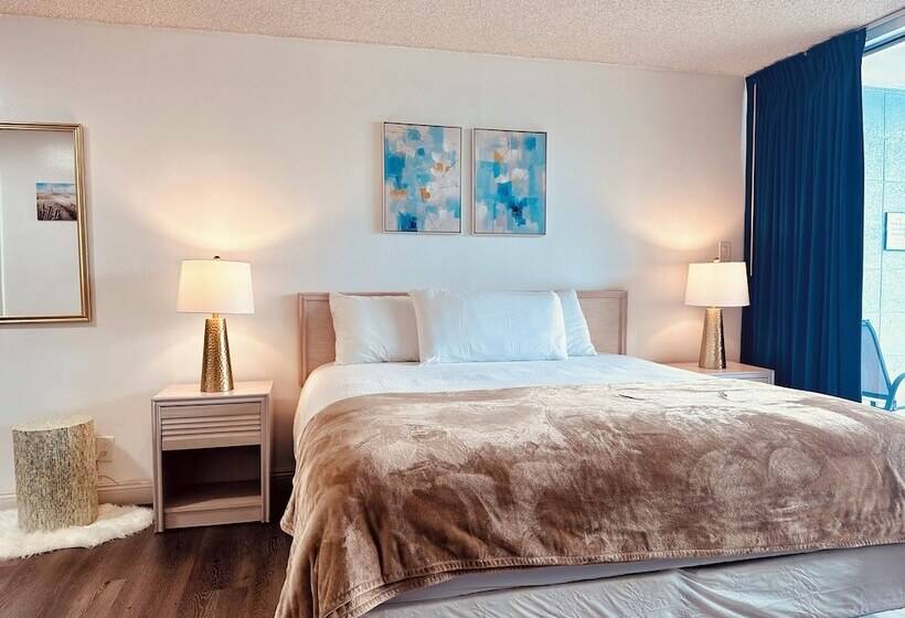 בית מלון כפרי Foghorn Harbor Inn