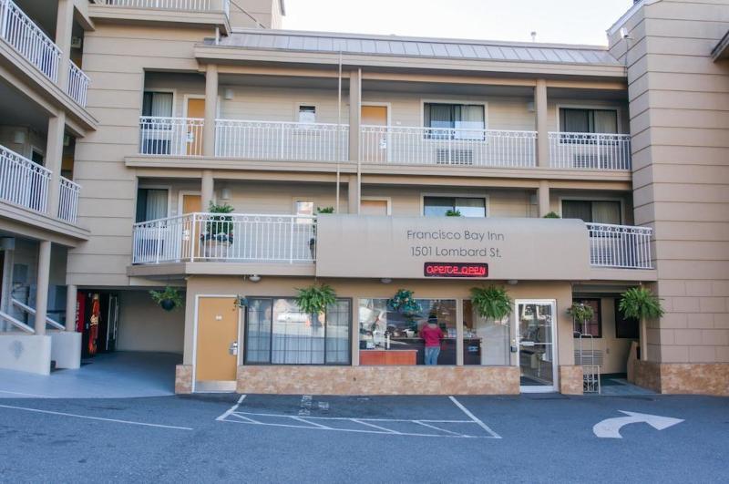 酒店 Francisco Bay Inn