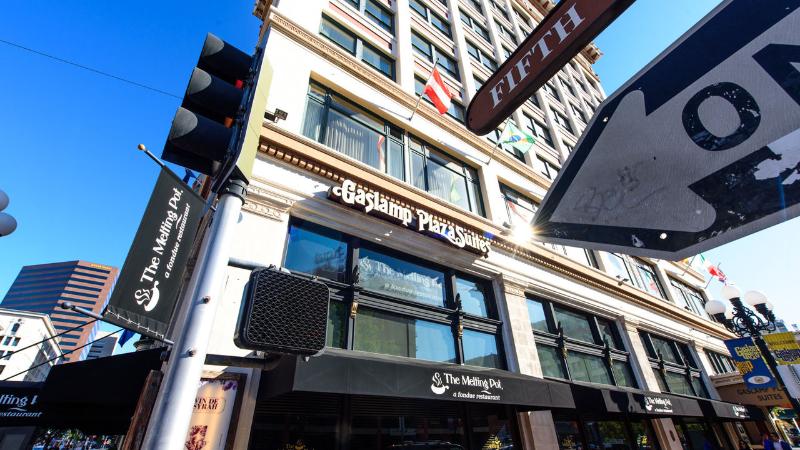 هتل Gaslamp Plaza Suites