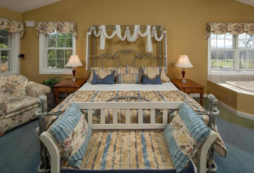 هتل Goldmoor Inn & Resort