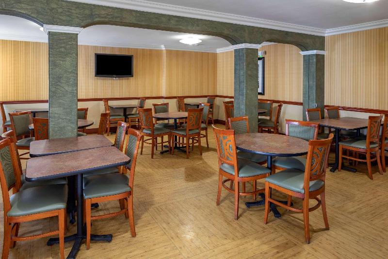 בית מלון כפרי Quality Inn Placentia Anaheim Fullerton