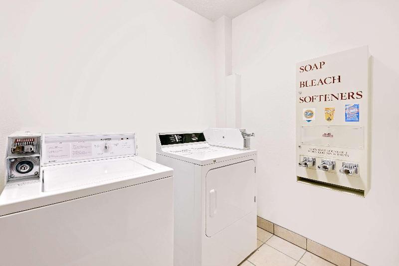 هتل Super 8 By Wyndham Keystone/mt. Rushmore