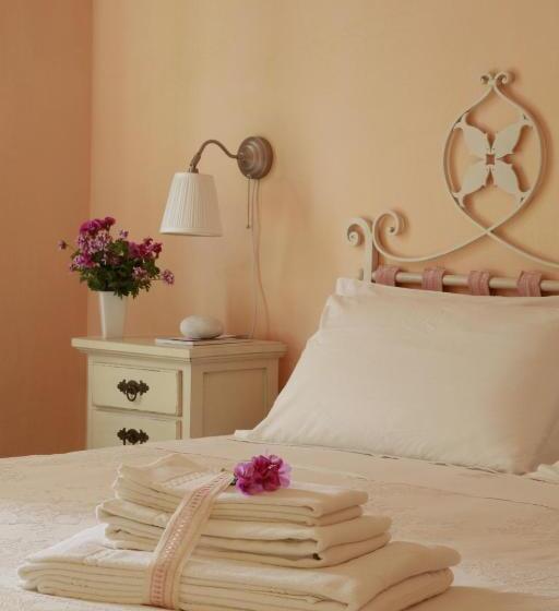 هتل Albergo Ristorante Egadi