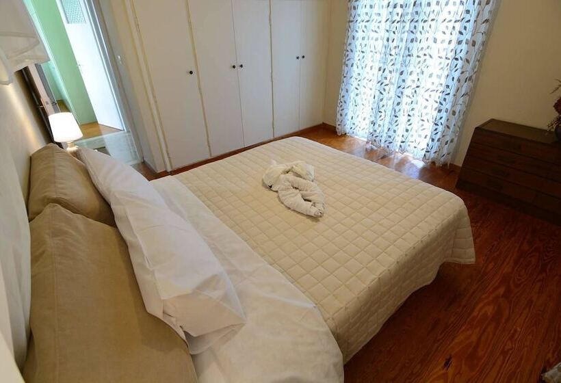 Mara S Apartments