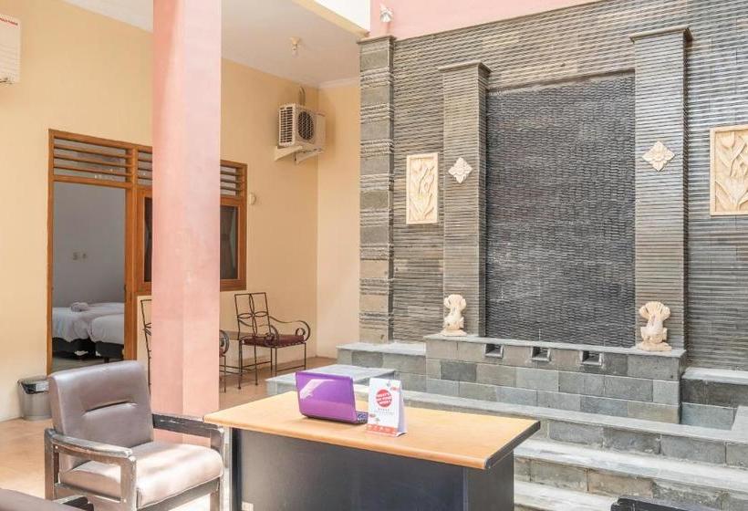 Hotel Oyo 2121 Pondok Nazwa