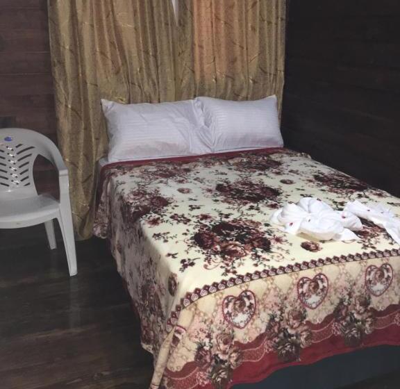 פנסיון Matus Guest House
