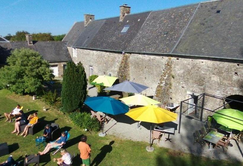 بنسيون Le Relais De La Comté