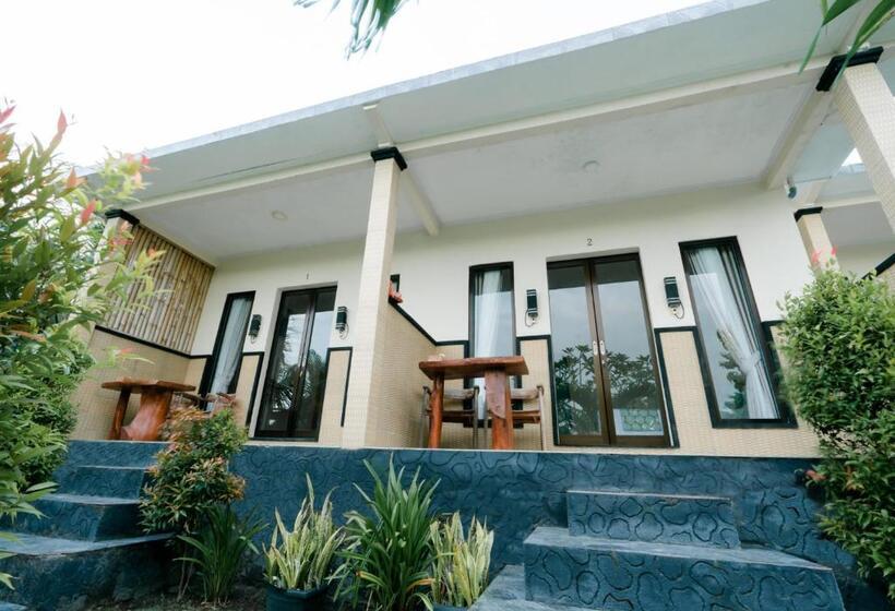 Общежитие Arunika Cottage