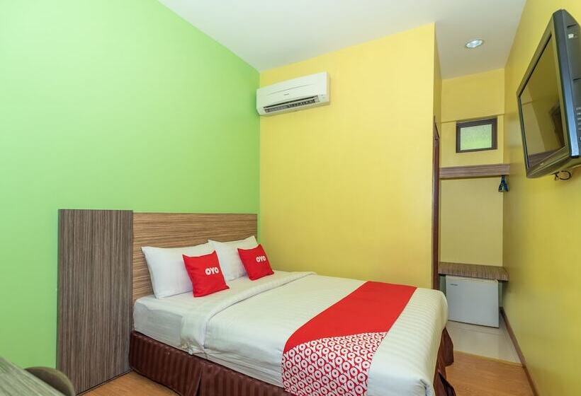 هتل Capital O 89538 Ocean