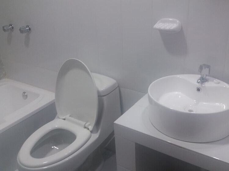 پانسیون Hostal Jerian