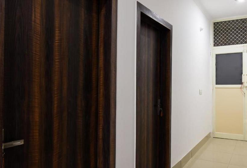 בית מלון כפרי Oyo 62051  Bhardwaj