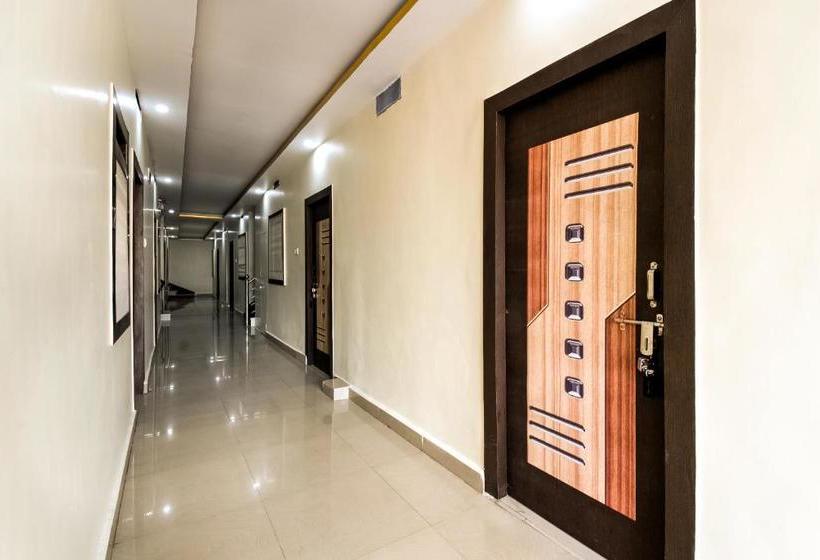 בית מלון כפרי Spot On 45145 Happy Guest House