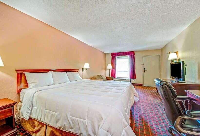 فندق Baymont By Wyndham Mcdonough