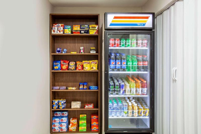 فندق Baymont By Wyndham Mcdonough