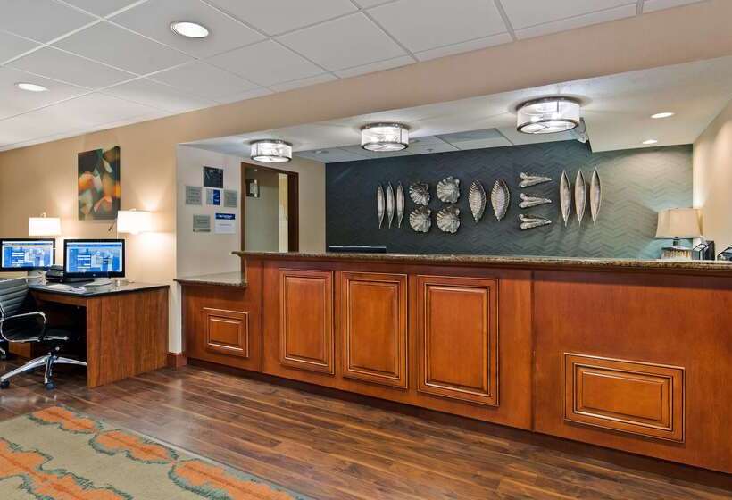 בית מלון כפרי Best Western Delta Inn