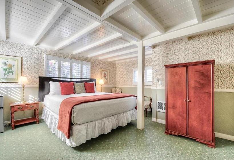 ホテル Carmel Green Lantern Inn