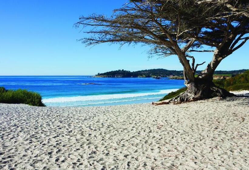 ホテル Carmel Green Lantern Inn