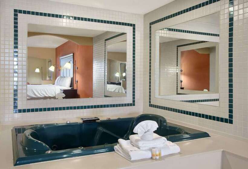 فندق Days Inn By Wyndham Longview South