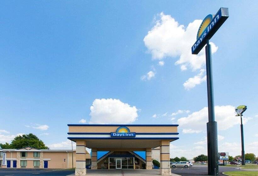 فندق Days Inn By Wyndham Norman