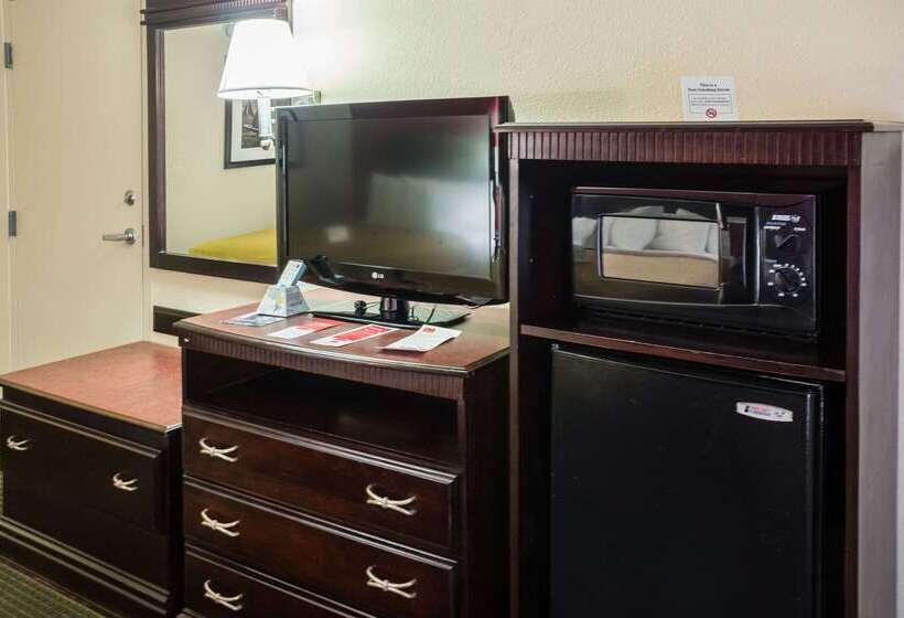فندق Econo Lodge