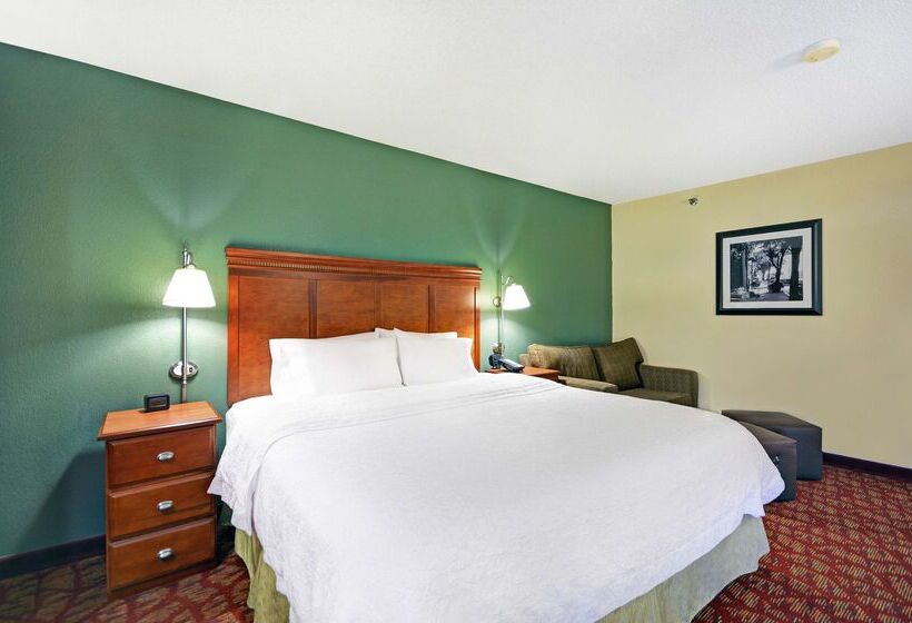 هتل Hampton Inn Athens