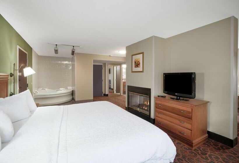 בית מלון כפרי Hampton Inn Bardstown
