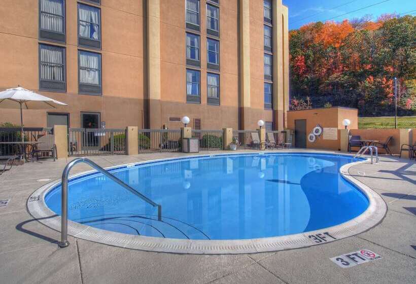 فندق Hampton Inn Bristol
