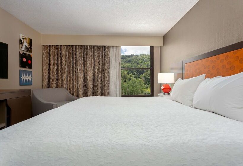 فندق Hampton Inn Bristol