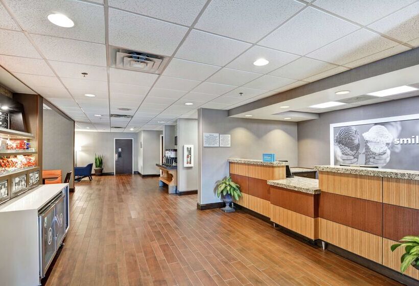 ホテル Hampton Inn Charlotte Gastonia