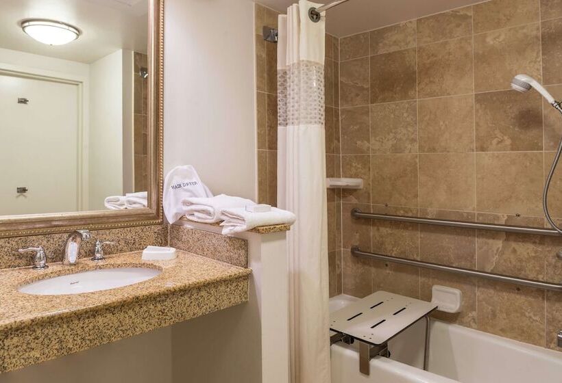 هتل Hampton Inn Columbia Northeastfort Jackson Area