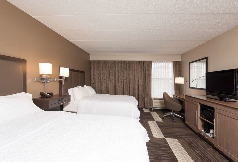 Отель Hampton Inn Columbus/taylorsville/edinburgh