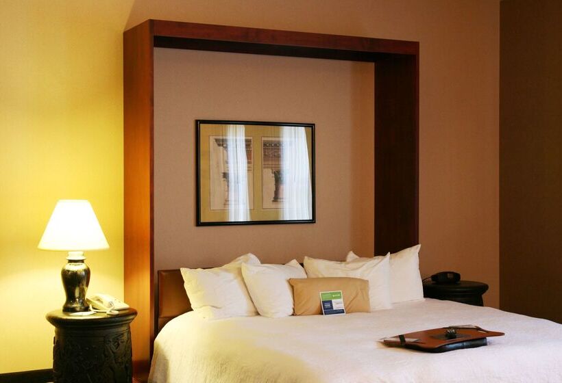 Отель Hampton Inn Columbus/taylorsville/edinburgh