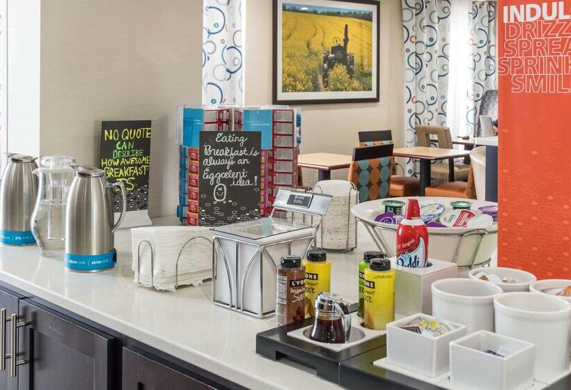 호텔 Hampton Inn Douglas