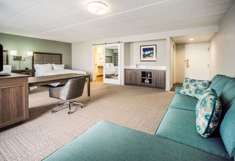 هتل Hampton Inn Dover