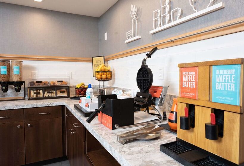 هتل Hampton Inn Durango
