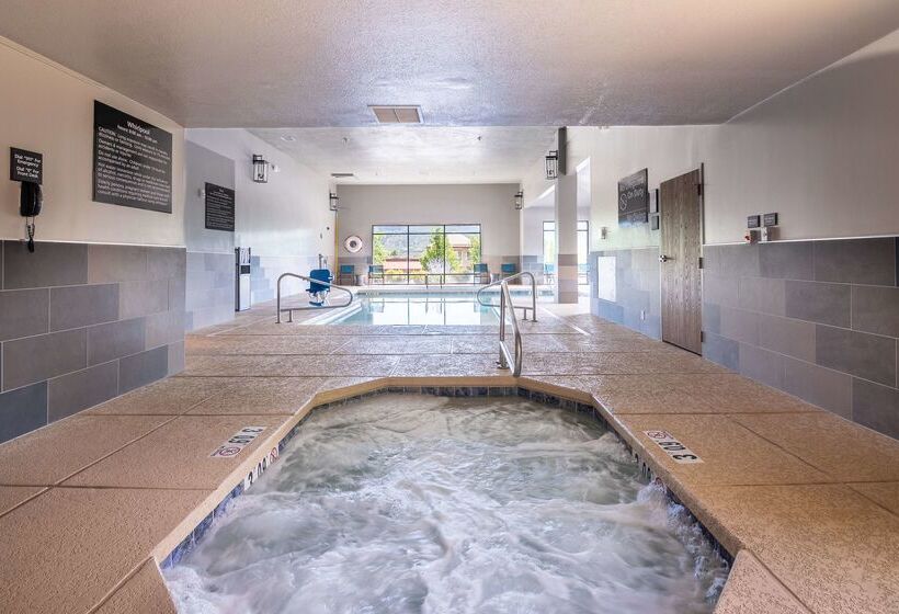 هتل Hampton Inn Durango