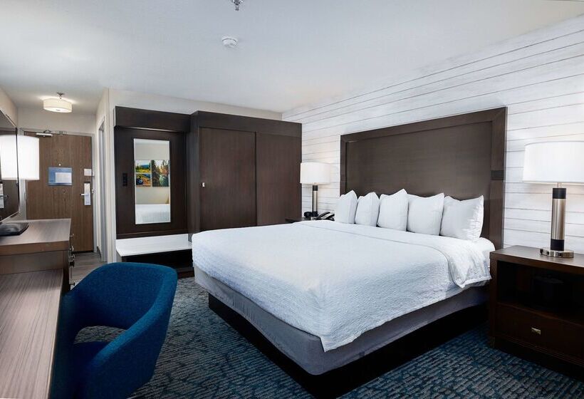 هتل Hampton Inn Durango