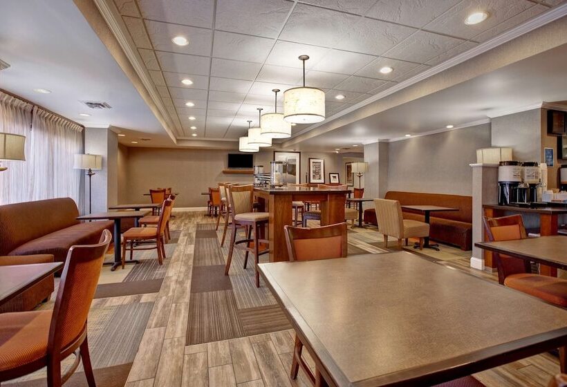 فندق Hampton Inn Ft. Wayne Southwest