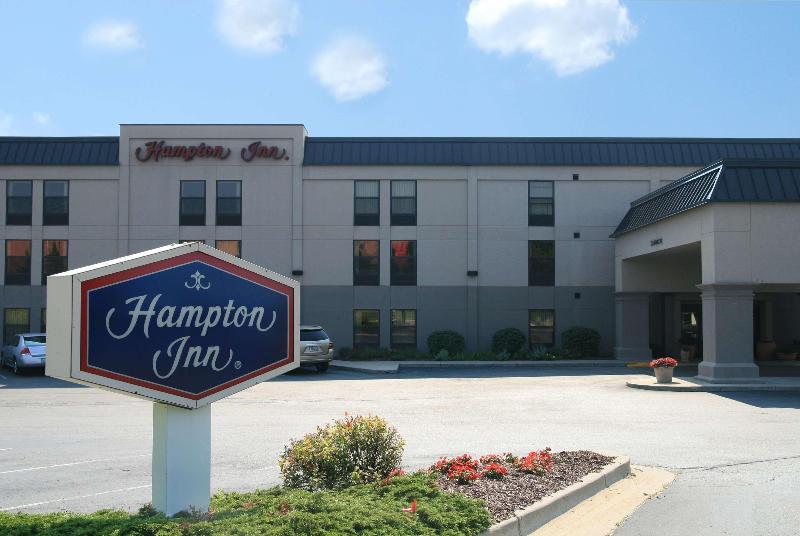 هتل Hampton Inn Grand Rapids North