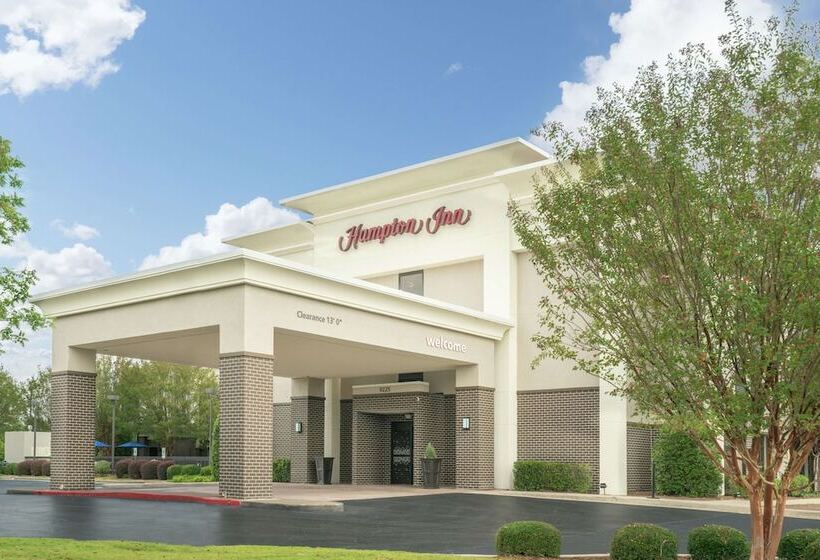 هتل Hampton Inn Madison Huntsville Airport
