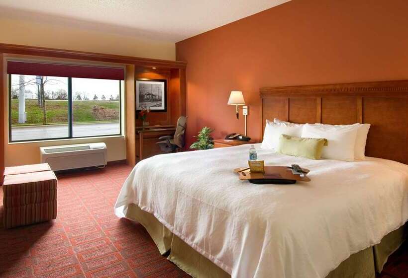 هتل Hampton Inn Joliet  I80