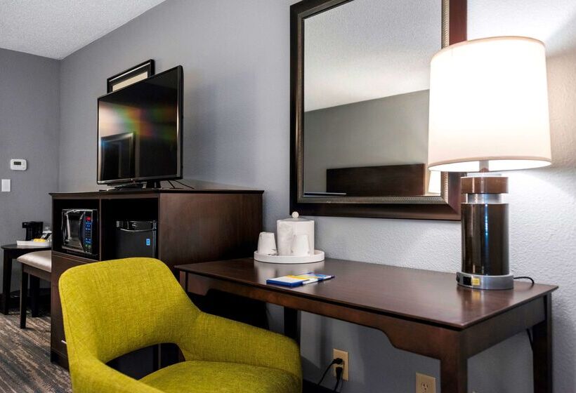فندق Hampton Inn Kinston