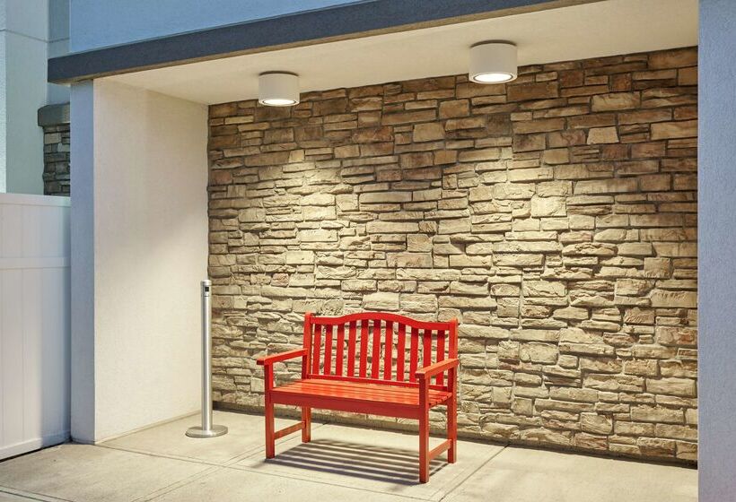 בית מלון כפרי Hampton Inn Lafayette